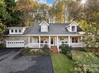 101 Skyview Dr, Asheville, NC 28804