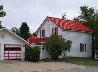 308 Ionia St, Grayling, MI 49738