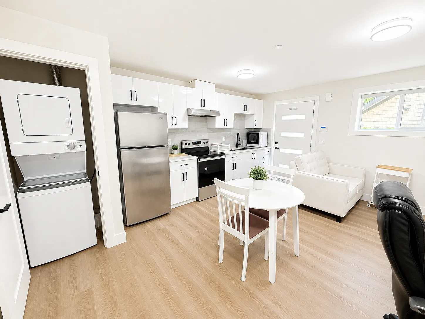 1 bed, 484 sqft, $1,900 — Photo 4