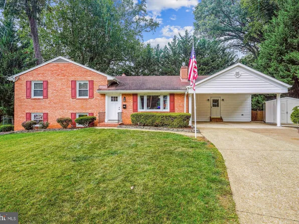 5718 Anola Ct, Springfield, VA 22151