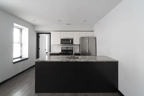 2613 W Girard Ave Photo 1