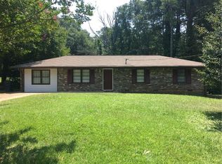 4934 Maurice Dr, Lilburn, GA 30047