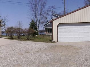 14211 Percy Dr, Mecosta, MI 49332