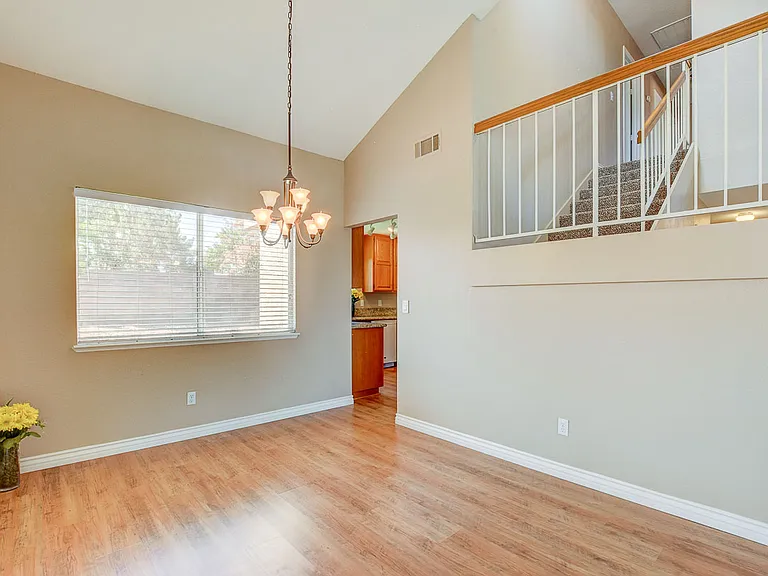 1833 Escondido Ter — Photo 13
