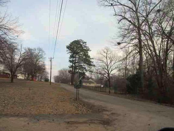 5th image of 658 Cobblestone Dr