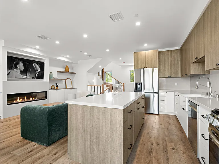 4805 Matilija Ave — Photo 28