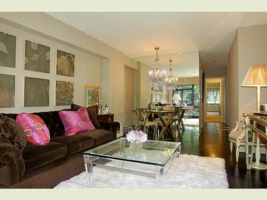 Sold by Stribling | media 11