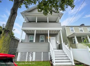 222 Gordon St, Staten Island, NY 10304