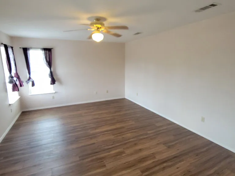 2315 Bernice Cir — Photo 20