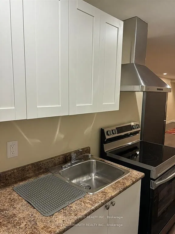 2 bed, $1,600 — Photo 4