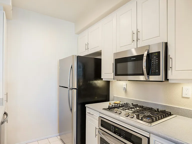 3622 Bernwood Pl #47 — Photo 4