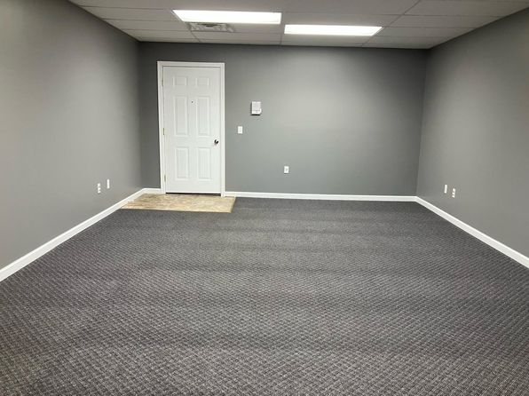 4080 Huron St APT D, North Branch, MI 48461