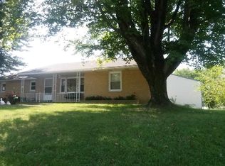 400 W Main St, Francisco, IN 47649