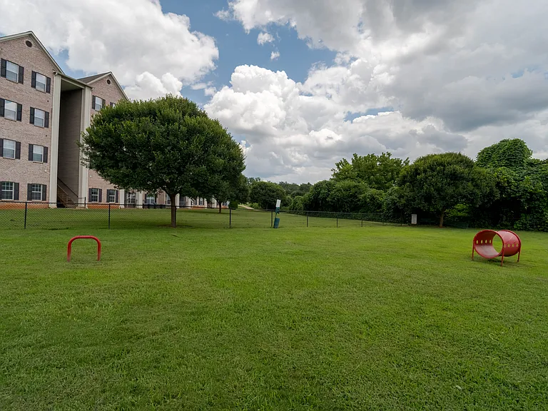 River Run Apartment Homes — Photo 15
