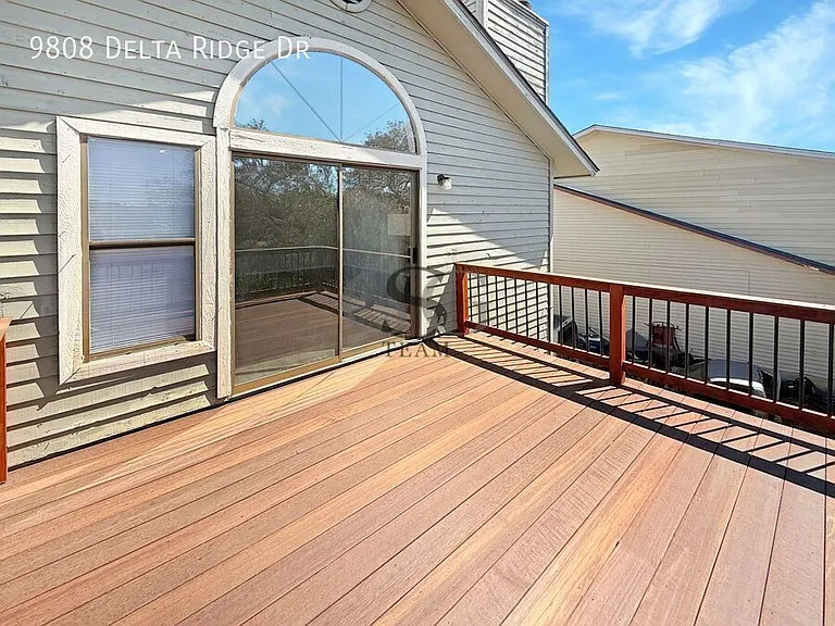 9808 Delta Ridge Dr — Photo 28