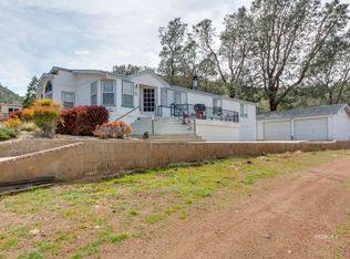 218 Lake Dr, Bodfish, CA 93205