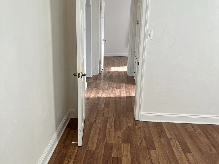 901 Castaic Ave — Photo 13