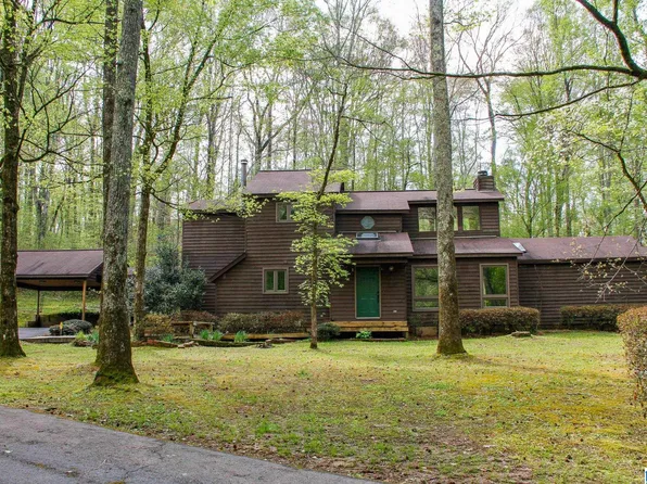 515 W 64th St, Anniston, AL 36206