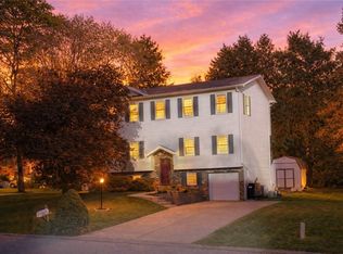 1253 Megown Dr, South Park, PA 15129