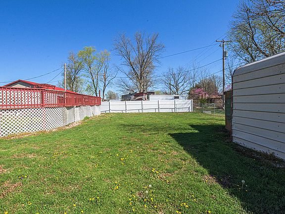 4th image of 2106 N 4th St