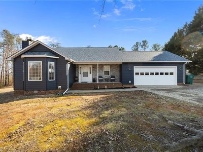 220 Farmview Rd, Madison, NC, 27025