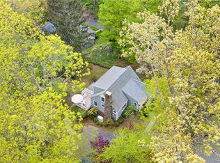 6 Out Post Rd, Katonah, NY 10536