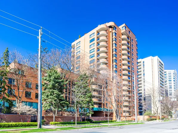 260 Heath St W #404, Toronto, ON M5P 3L6