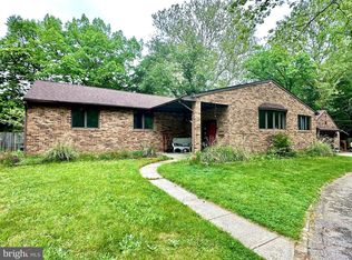 4 Signal Hill Rd, Pine Hill, NJ 08021