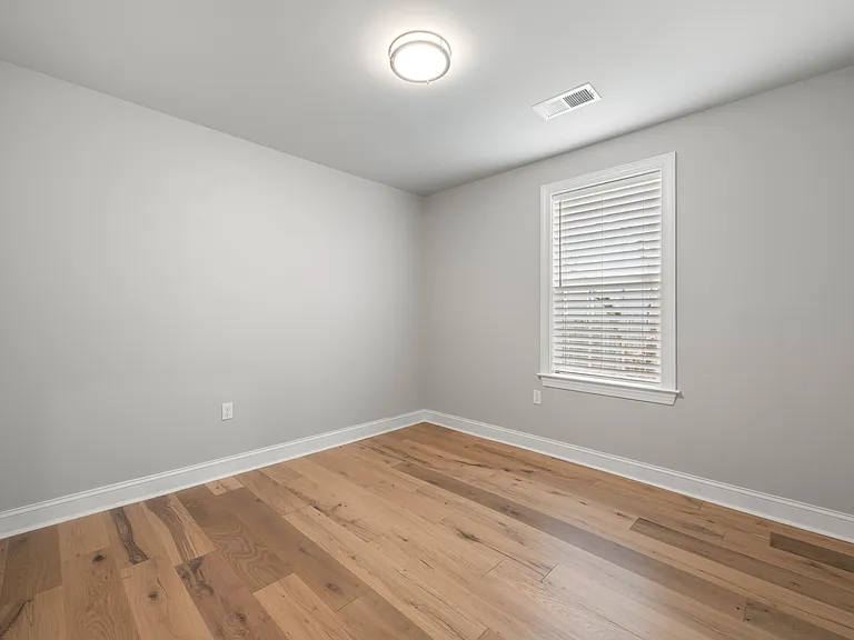2322 Greenland Ave — Photo 15