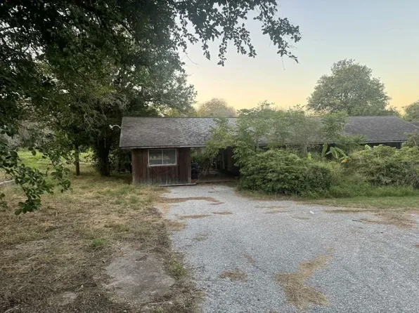 4241 Magee Ln, Corpus Christi, TX 78410