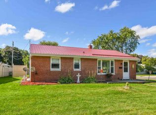 1774 Fiesta Ln, Green Bay, WI 54302