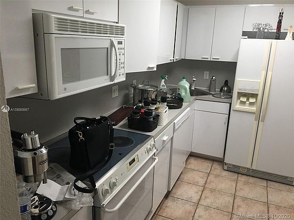 4th image of 177 Ocean Lane Dr APT 1211