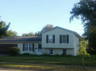 1401 Alvina Dr, Columbus, OH 43229