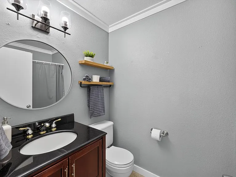 91 Norwood Dr #20 — Photo 38