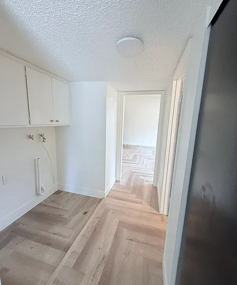 2952 Sybil Way — Photo 15