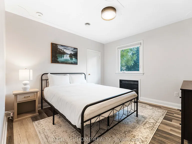 47 Marshall Ave — Photo 17