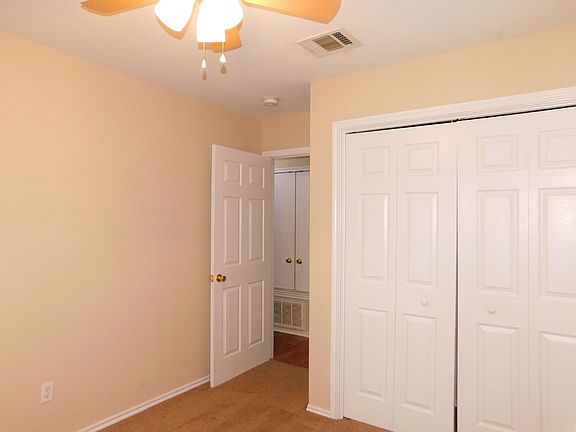 5th image of 6726 Windrift Way #B