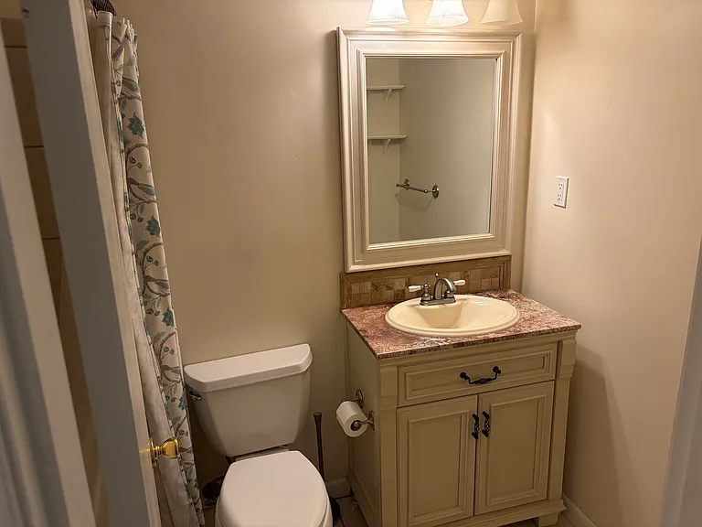 3715 Dunwoody Dr — Photo 8