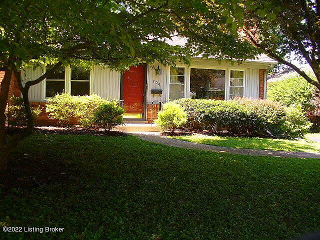 1st image of 704 Indian Ridge Rd