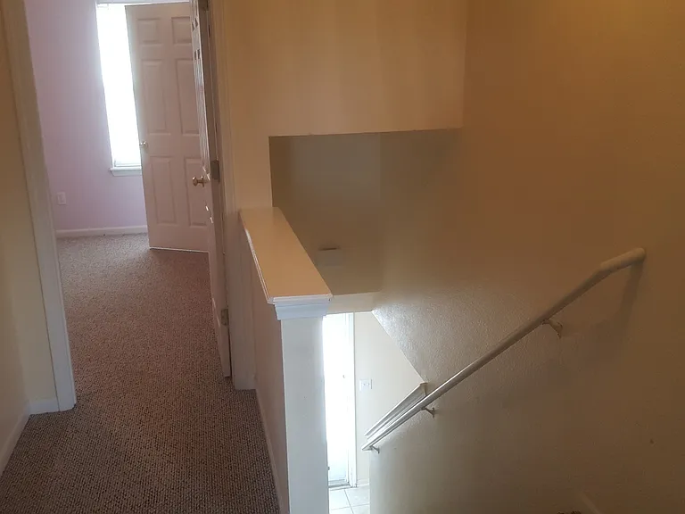 3408-3410 Squirrel Dr — Photo 21