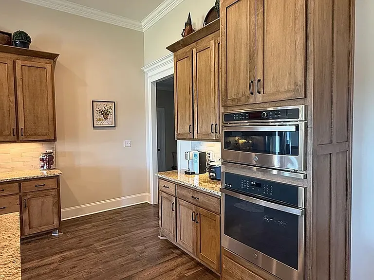 26316 Woodfield Dr — Photo 10