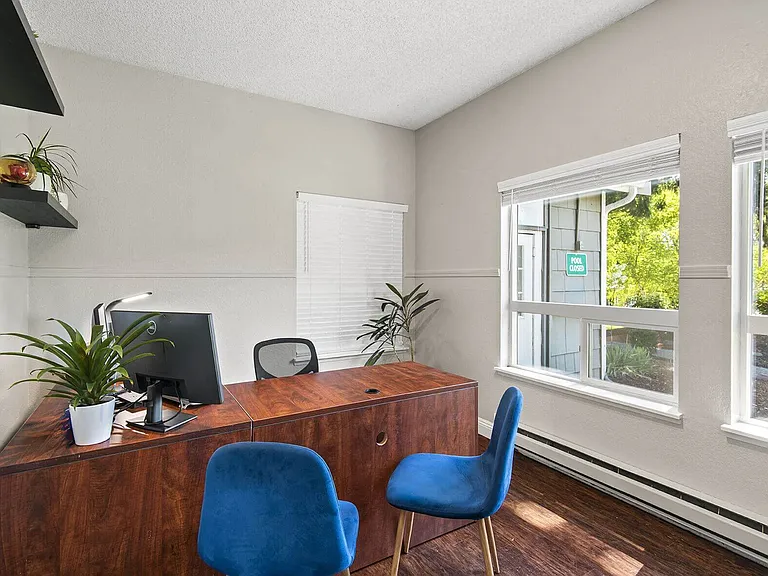 Brookstone Apartments — Photo 14