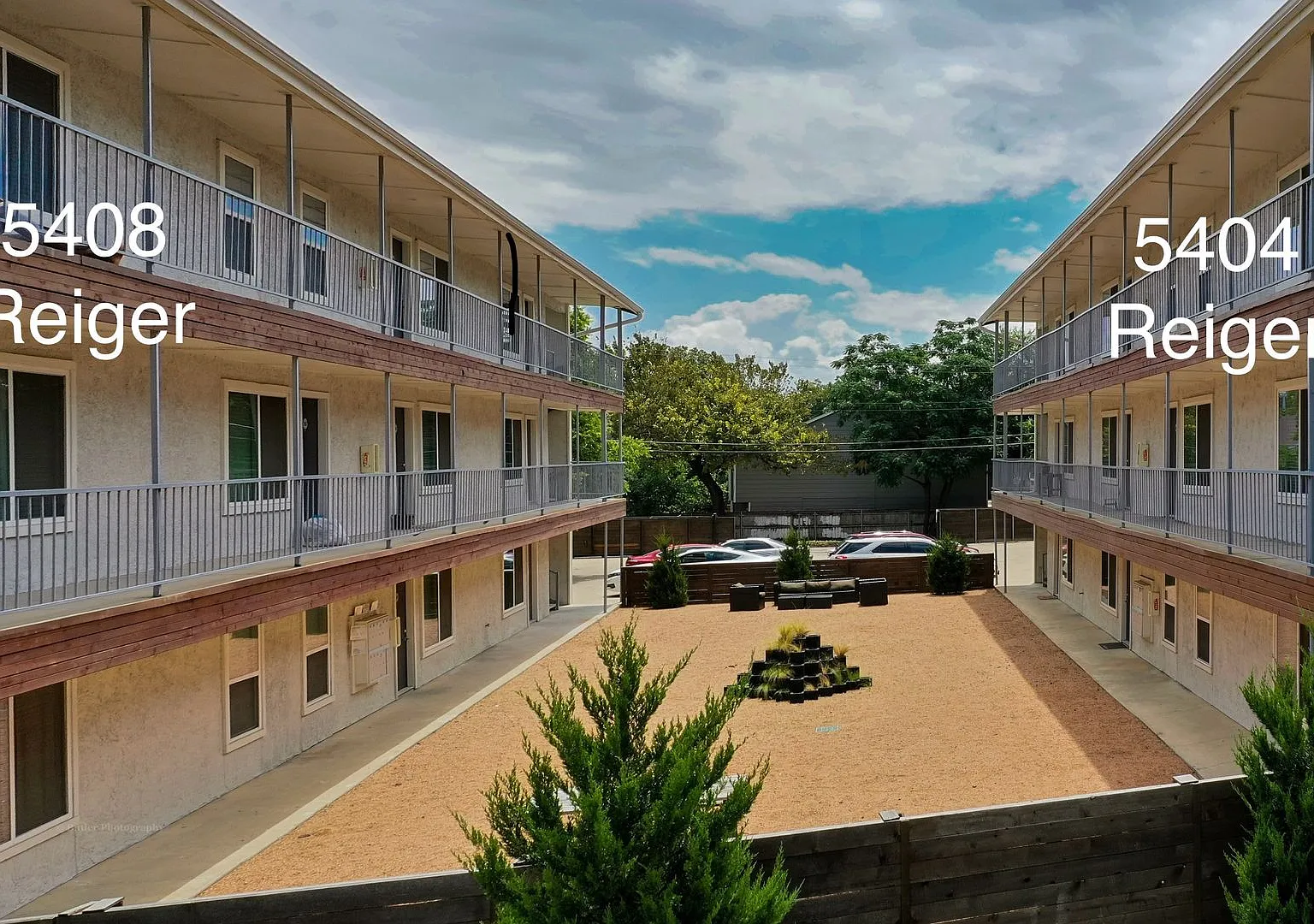 Lakewood Gardens - 5408 Reiger Ave — Photo 1