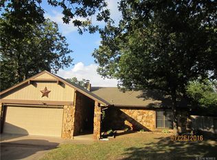 805 Gull Cir, Mannford, OK 74044