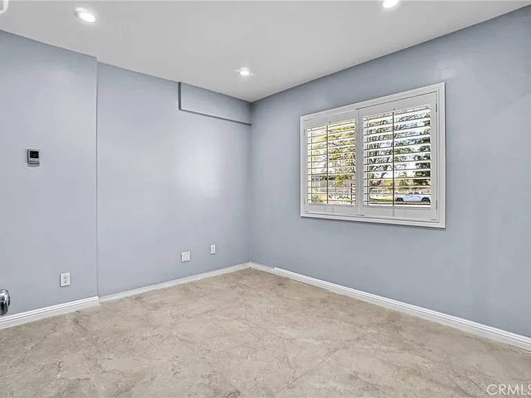 9410 Zelzah Ave — Photo 7