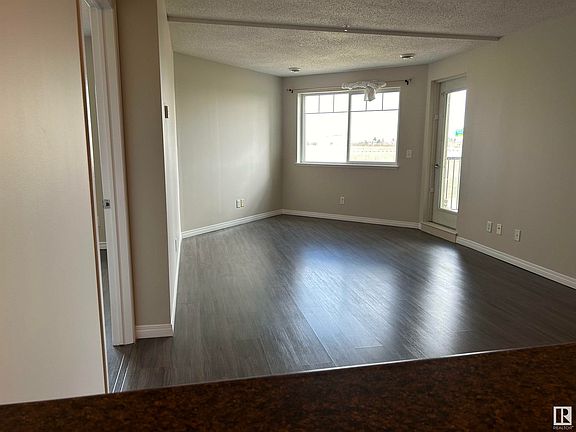 4th image of 6925 199th St NW #210