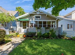 903 Lewis Ave, Saint Joseph, MI 49085