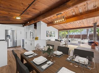 246 Cabrillo St, Costa Mesa, CA 92627