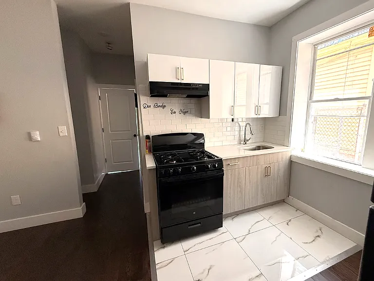 308 Renner Ave #1 — Photo 1