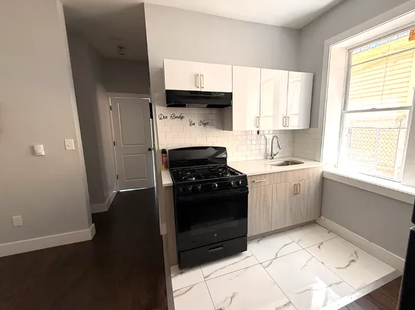 308 Renner Ave, Newark, NJ
